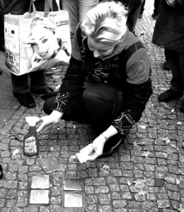 stolpersteine Putzen